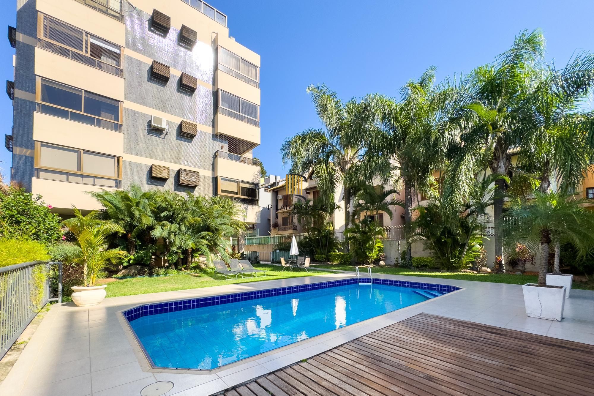 Cobertura alto padrão vista rio, construção Bandeira, com 228,32m² de área privativa.