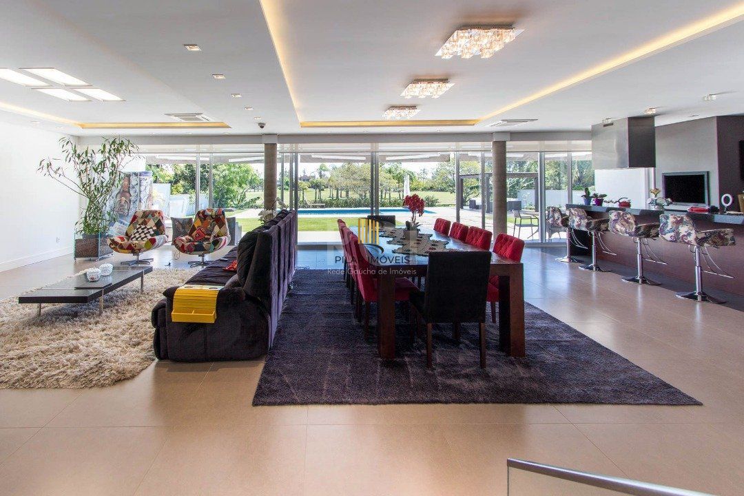 Casa Condominio para Venda - 707.4m², 6 dormitórios, sendo 6 suites, 4 vagas - Terra Ville