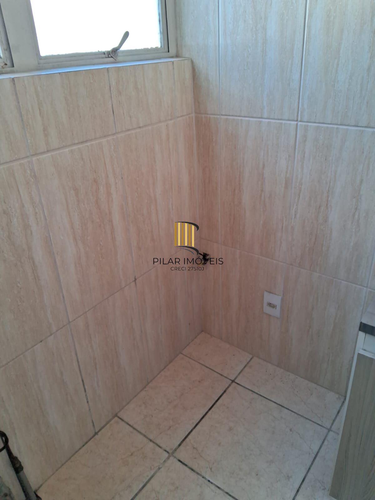 APARTAMENTO JK NO BAIRRO MENINO DEUS - 01 VAGA DE ESTACIONAMENTO - 25M² ÁREA PRIVATIVA