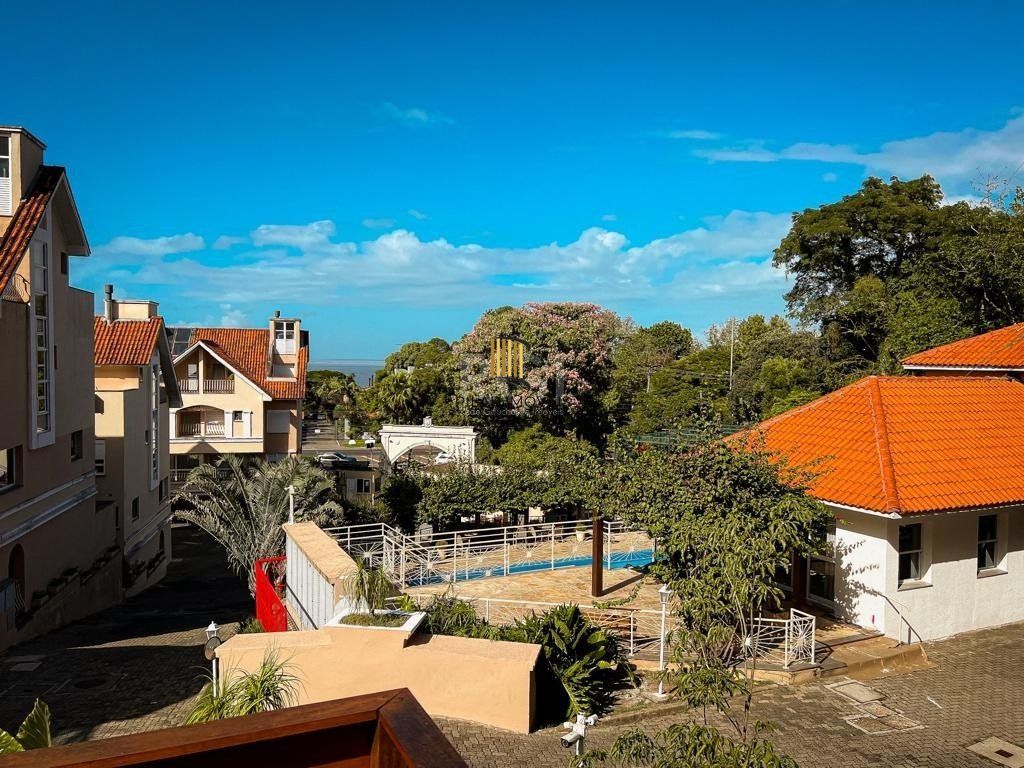 Casa de Condomínio 3 dormitórios no bairro Pedra Redonda