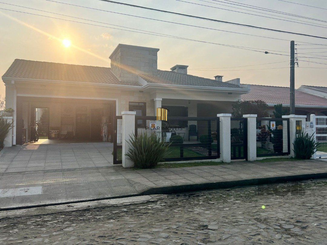Casa 3 dormitórios no bairro Centro - Pilar Imóveis