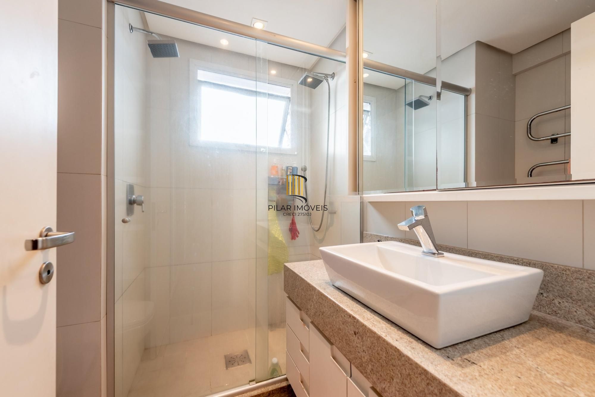 Apartamento com 120.7m², 3 dorm, Petrópolis, Porto Alegre/RS