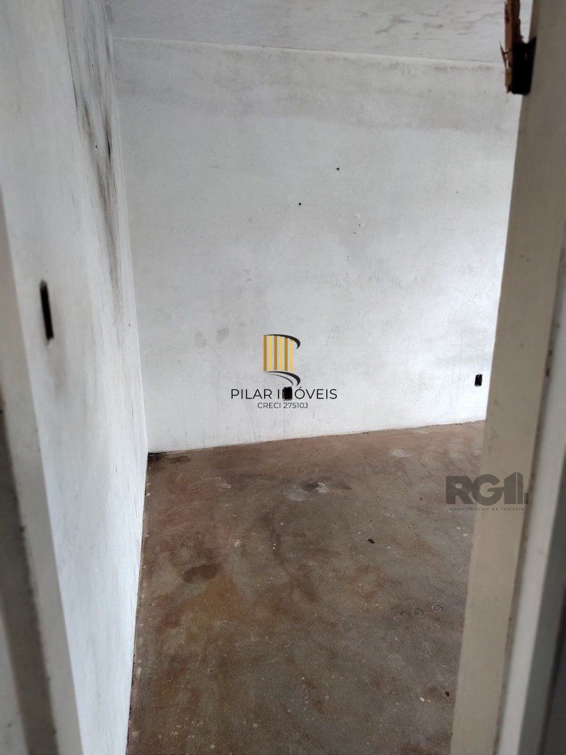 Casa para Venda - 247.37m², 4 dormitórios, 4 vagas - Partenon