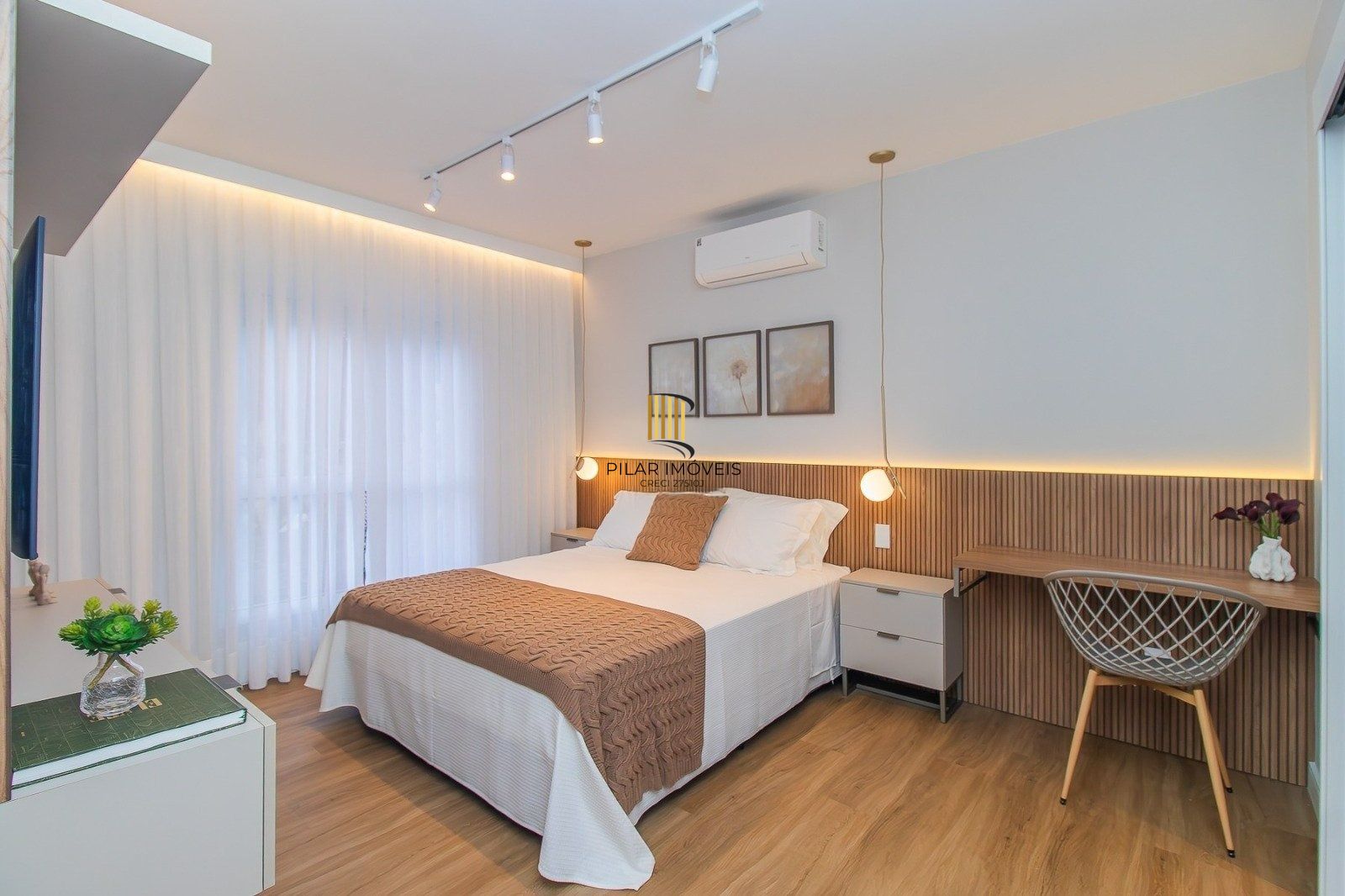 Apartamento mobiliado e reformado no Passo da Areia