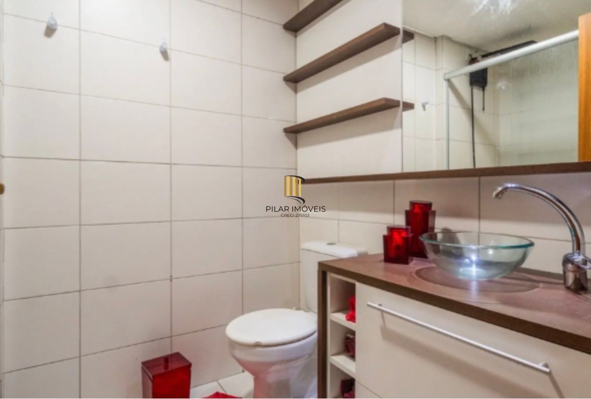 Apartamento de 2 dormitórios no Menino Deus!