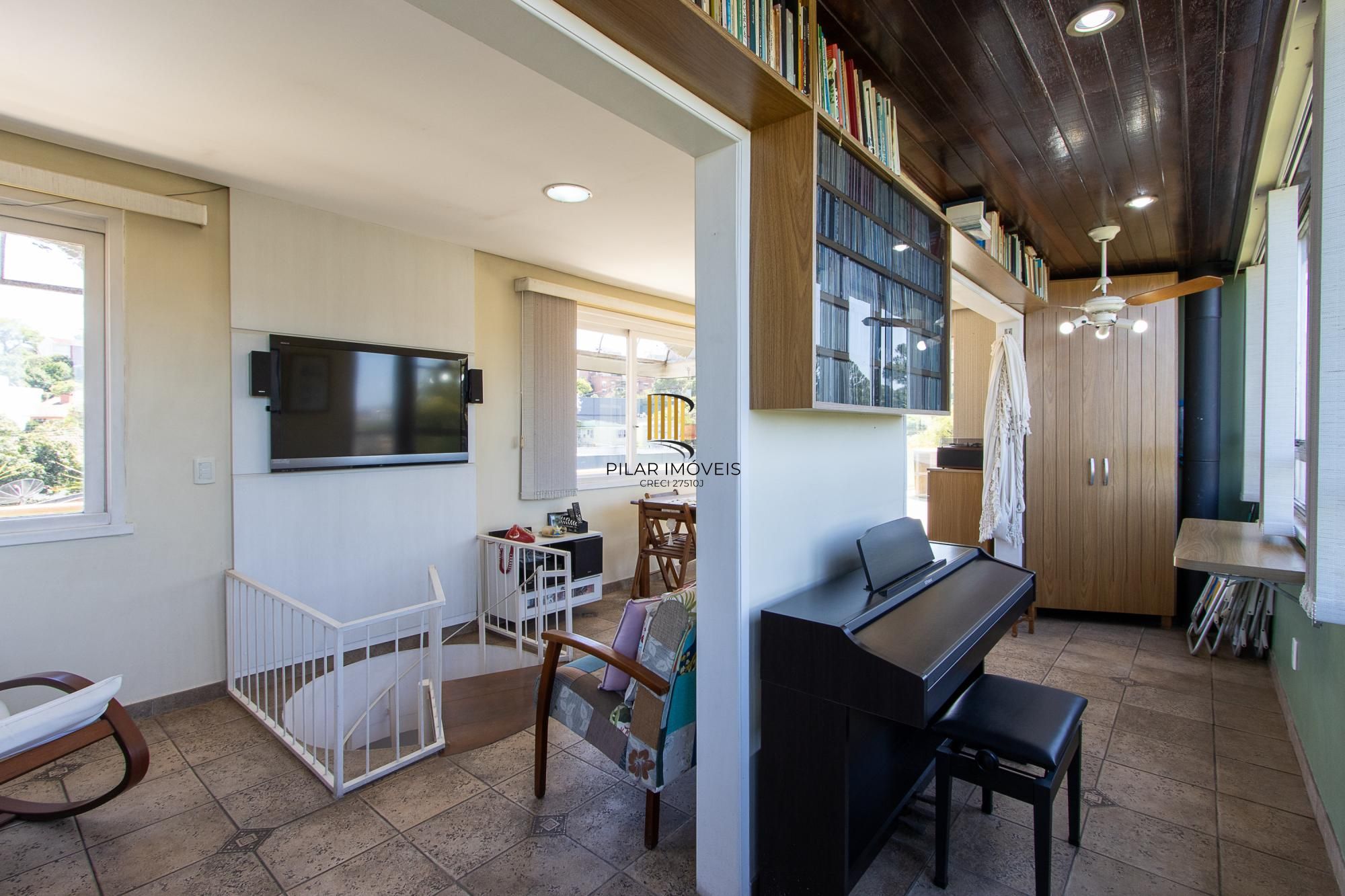 Cobertura 2 dormitórios no bairro Cristal