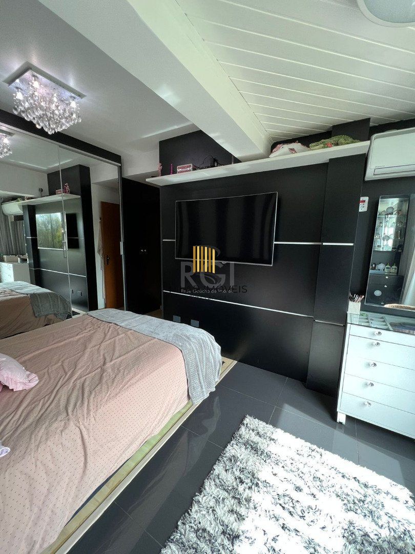 Apartamento para Venda - 121.2m², 3 dormitórios, sendo 1 suites, 2 vagas - Vila Ipiranga