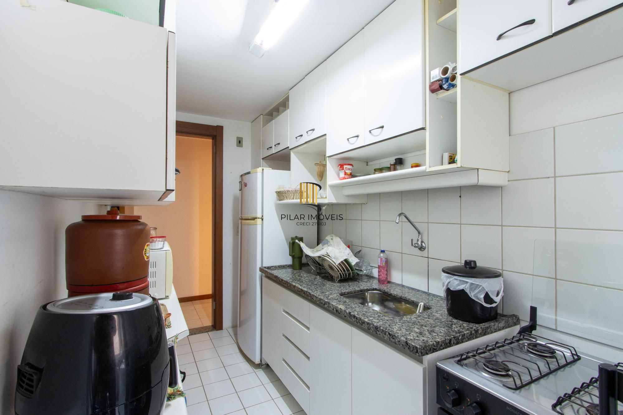 Apartamento Mobiliado e Reformado – Porteira Fechada