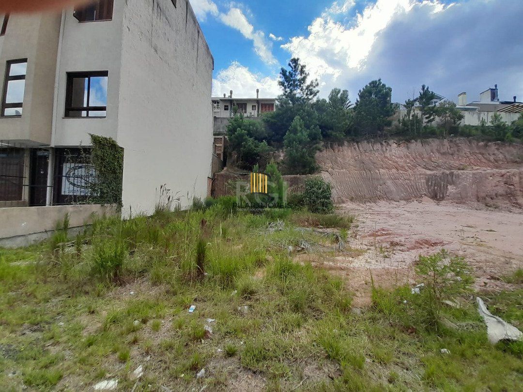 Terreno para Venda - 225m², bairro Aberta dos Morros