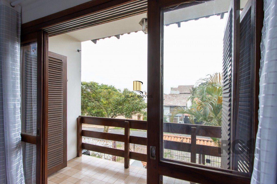 Casa ampla à venda em Santa Tereza - Porto Alegre