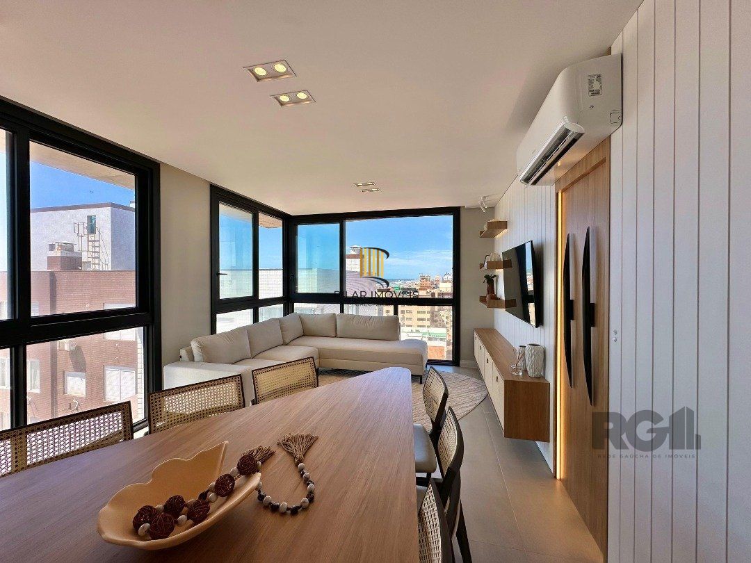 apartamento com vista para o mar oferece um estilo de vida único e aconchegante
