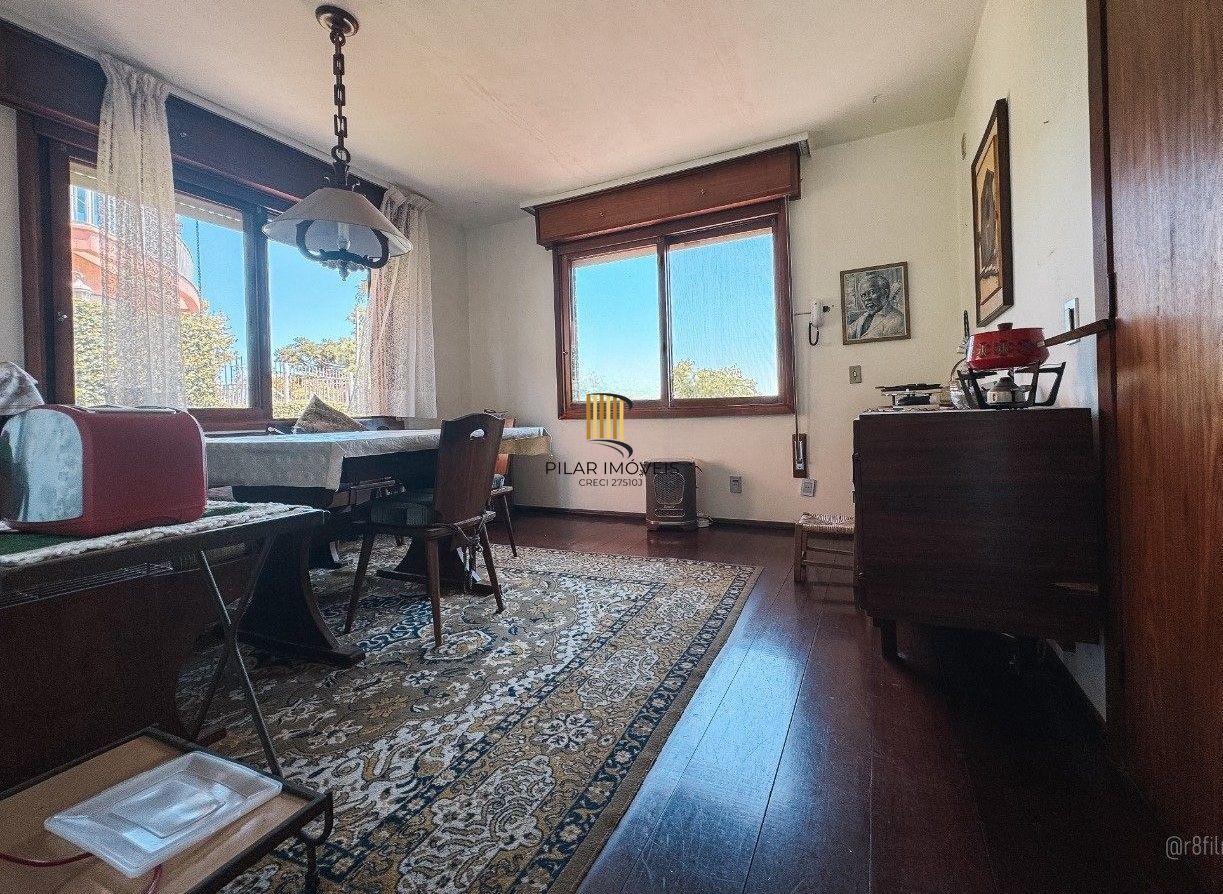 Casa bairro Sétimo Céu, 463m² privativos, vista privilegiada do Rio Guaíba em terreno de 1.423m².
