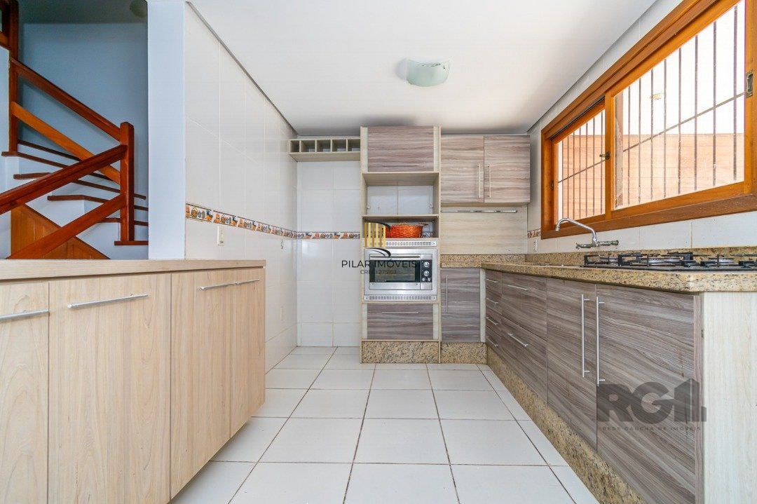 Casa 3 dormitórios no bairro Espírito Santo