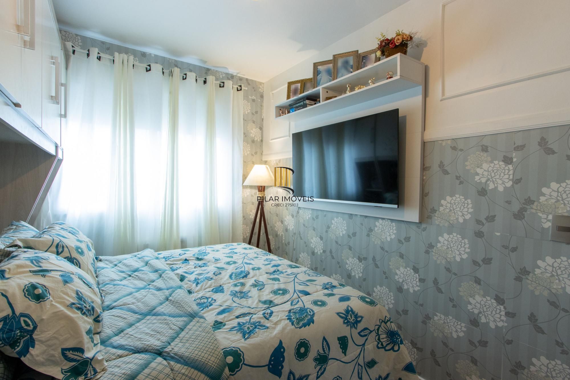 Excelente apartamento de 2 dormitórios na Tristeza- Zona Sul