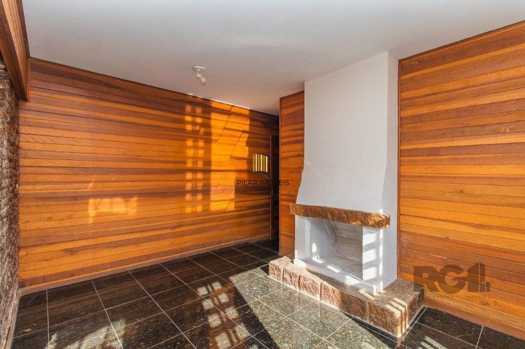 Casa, 200m², 3 dormitórios, bairro Cristal