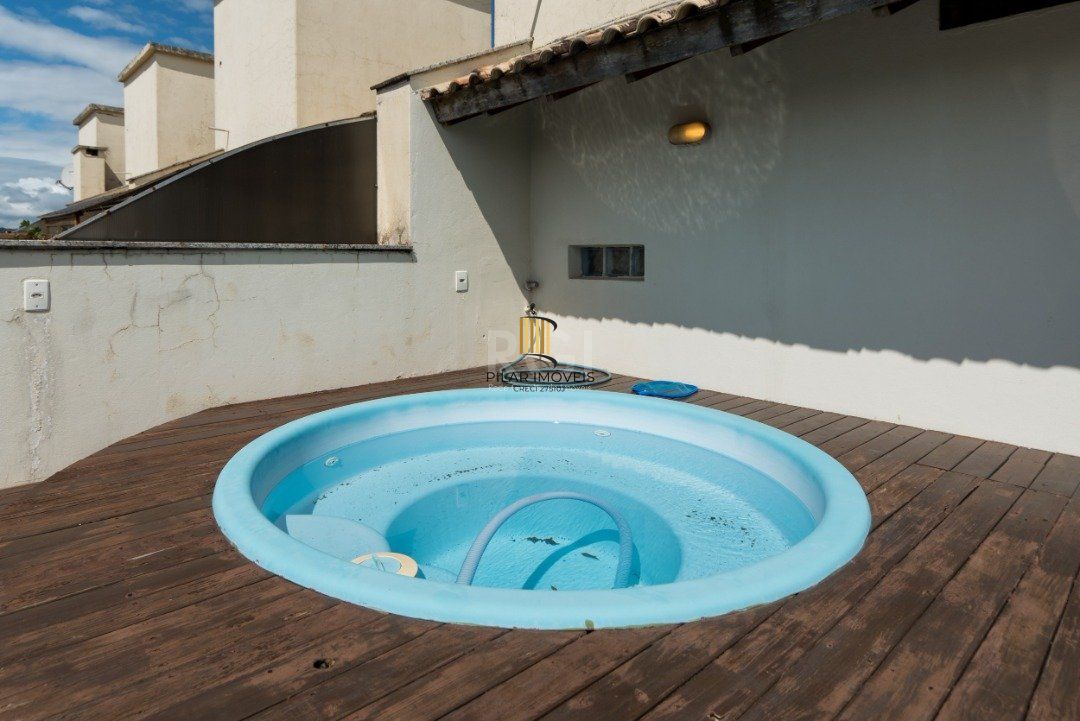 Casa Condominio para Venda - 240m², 3 dormitórios, sendo 1 suites, 3 vagas - Tristeza