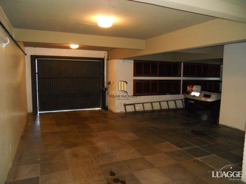 Casa 3 dormitórios no bairro Santa Tereza