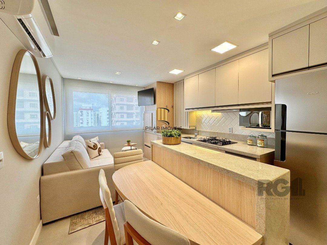 Apartamento 2 dormitórios no bairro Zona Nova