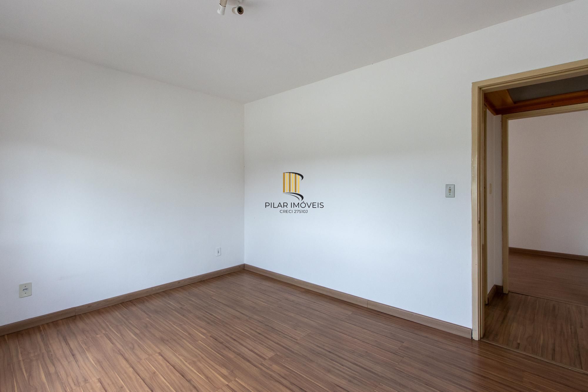 Apartamento 2 quartos, com 1 vaga escriturada - Bairro Tristeza