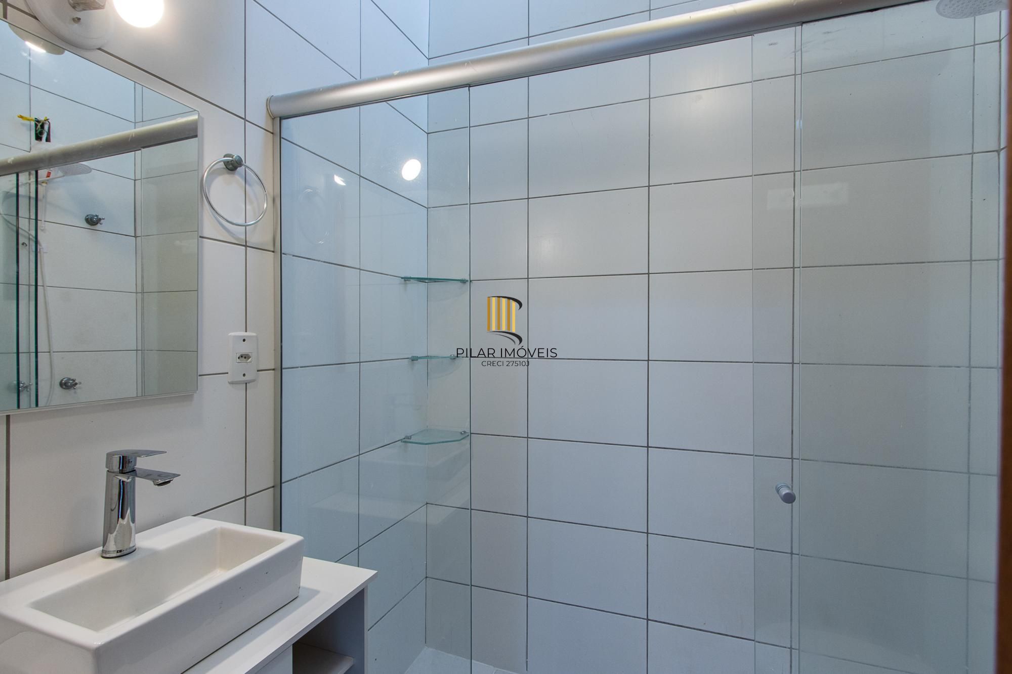 Casa de Condomínio 2 dormitórios no bairro Hípica