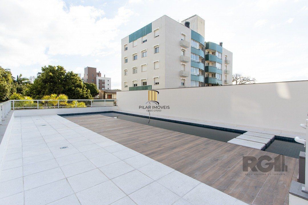 Cobertura para Venda - 214.34m², 3 dormitórios, sendo 3 suites, 2 vagas - Tristeza