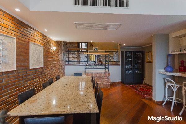 Casa semi-mobiliada na Vila Assunção com vista deslumbrante para o Guaíba e Veleiros do Sul