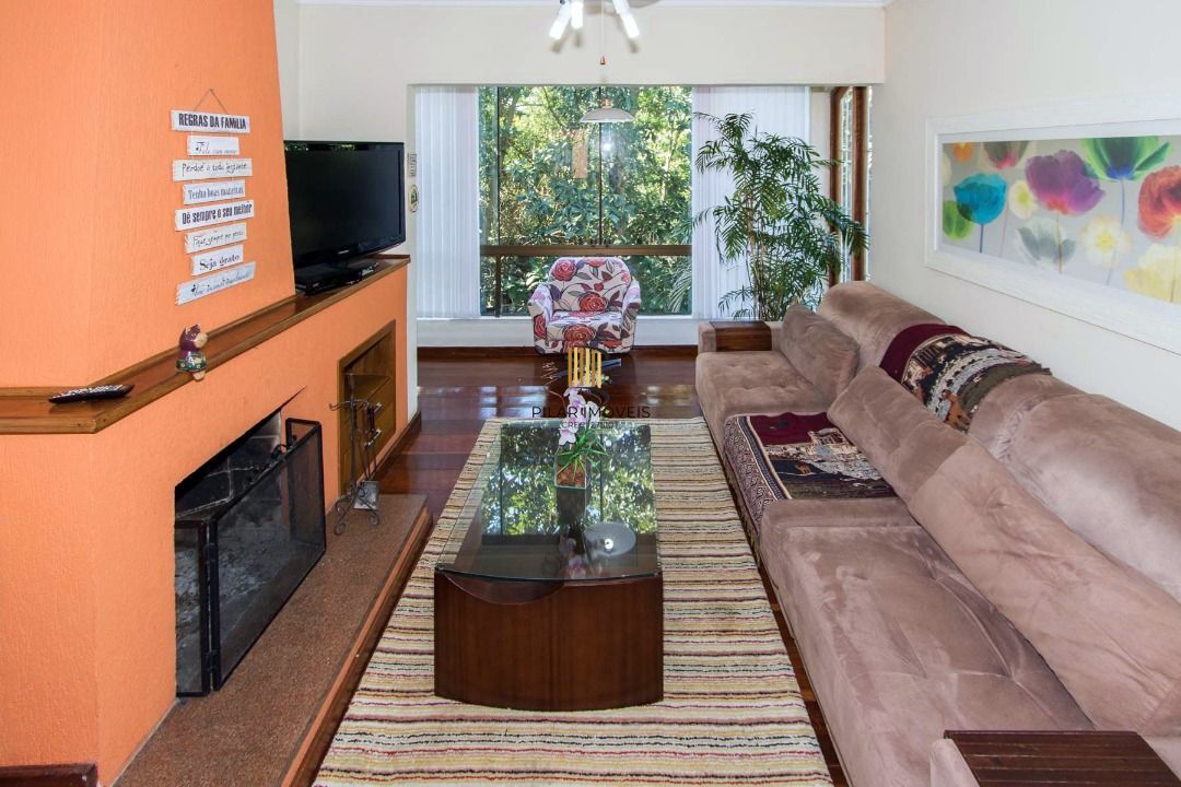 Casa para Venda - 393.58m², 4 dormitórios, sendo 2 suites, 6 vagas - Vila Assunção