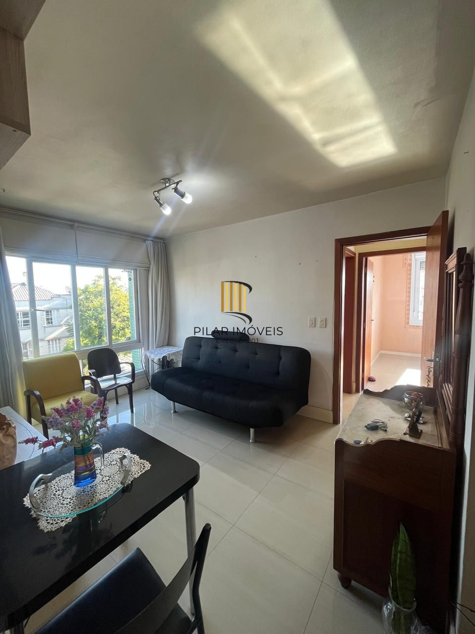 Apartamento  REFORMADO e MOBILIADO em ótima localização!!!