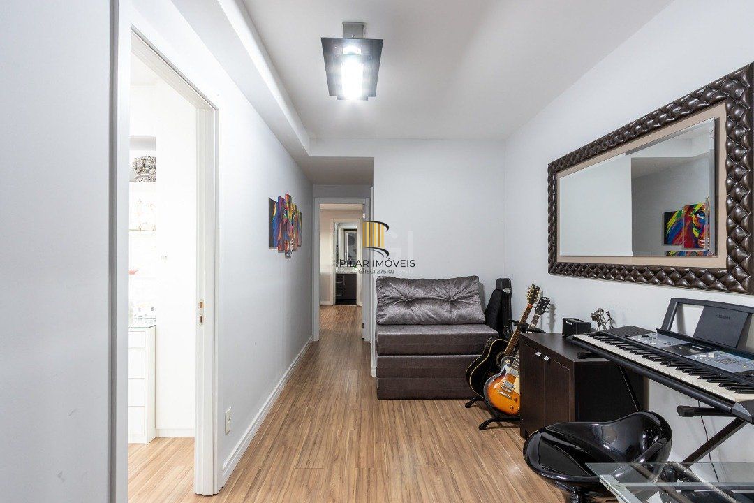 Duplex para Venda - 128.73m², 3 dormitórios, sendo 1 suites, 3 vagas - Cristal