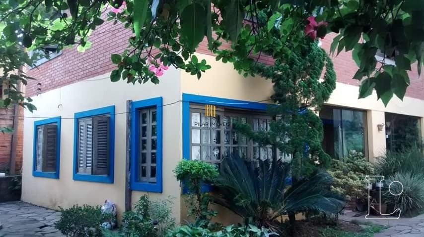 Casa para Venda - 250m², 3 dormitórios, Santa Tereza