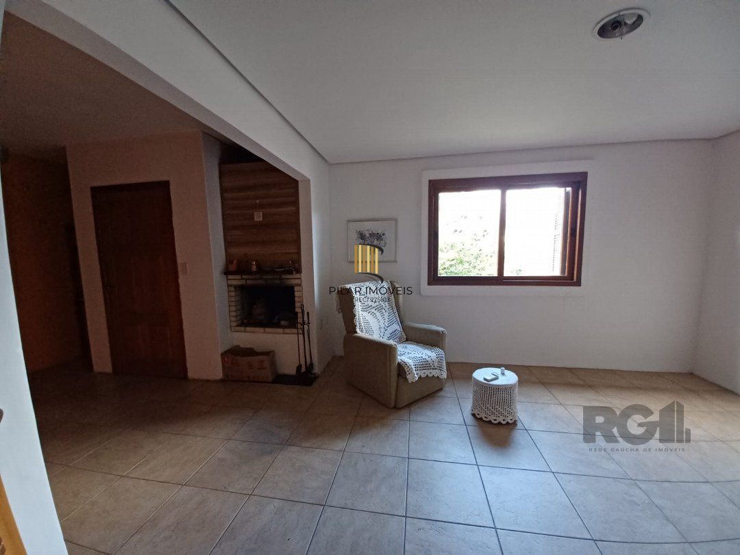 Casa 3 dormitórios no bairro Vila Nova