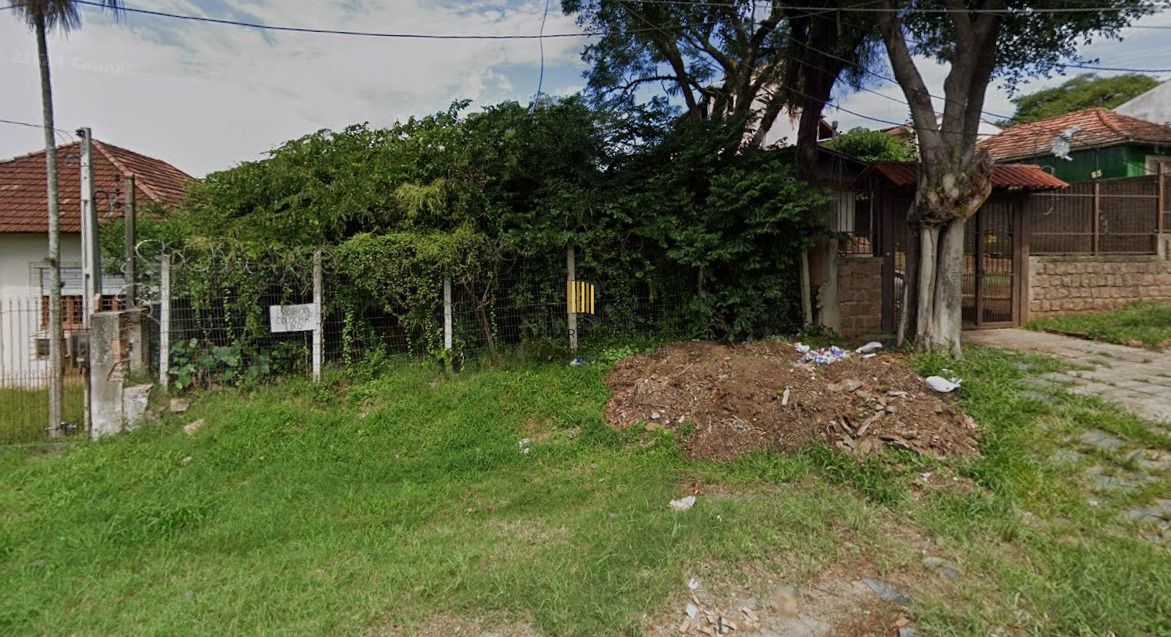 Exelente Terreno com 600,60m² sendo 11x54,60m² na principal Campos Velho