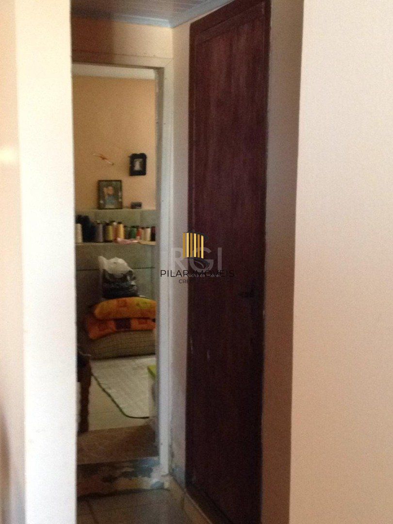 Casa para Venda - 90m², 3 dormitórios, 1 vaga - Vila Nova
