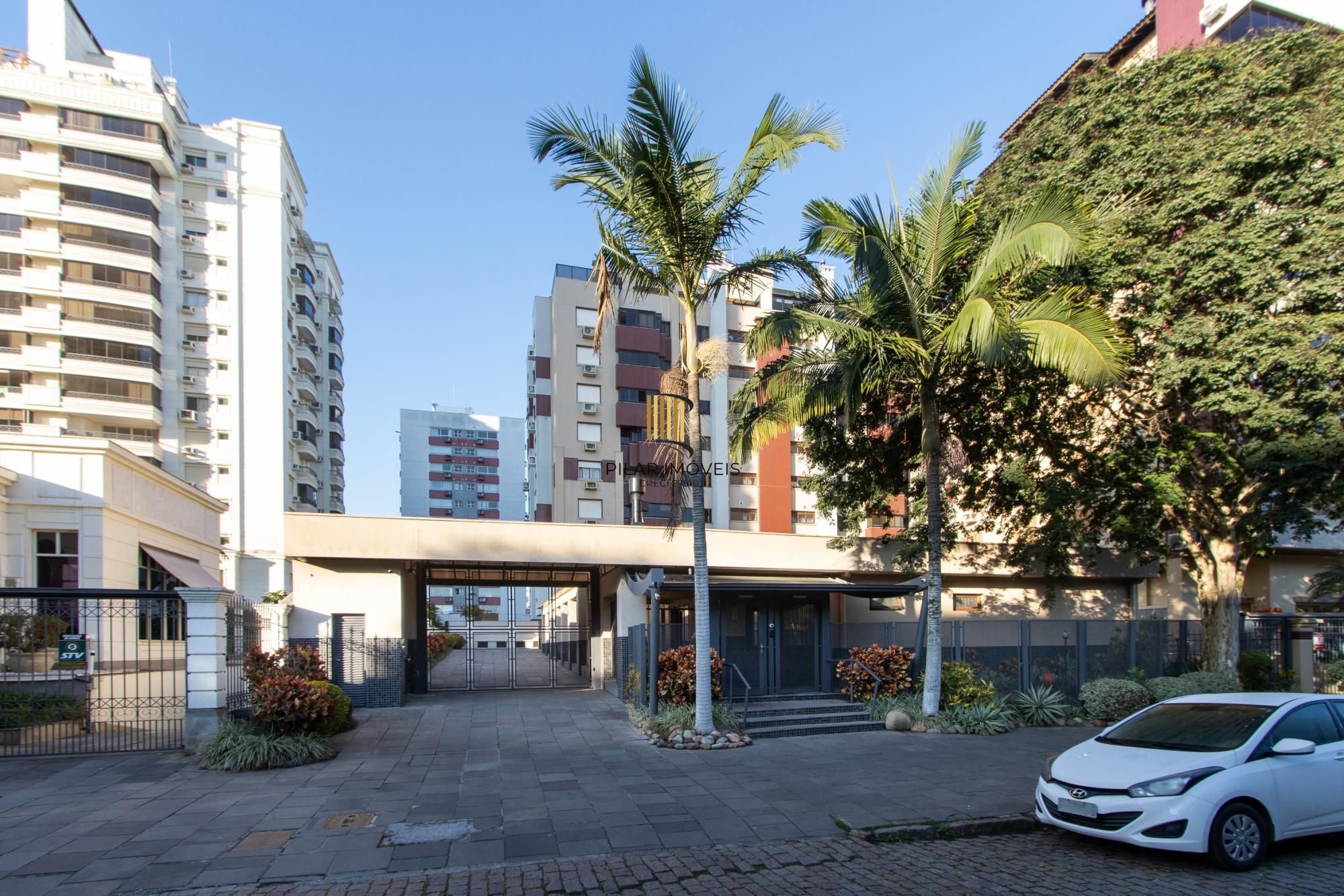 Apartamento 3 dormitórios no bairro Menino Deus
