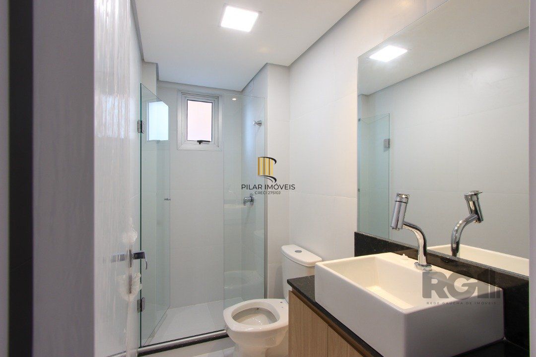 Apartamento em Porto Alegre no Bairro Petrópolis, de 1 quarto, GARDEN , semi mobiliado
