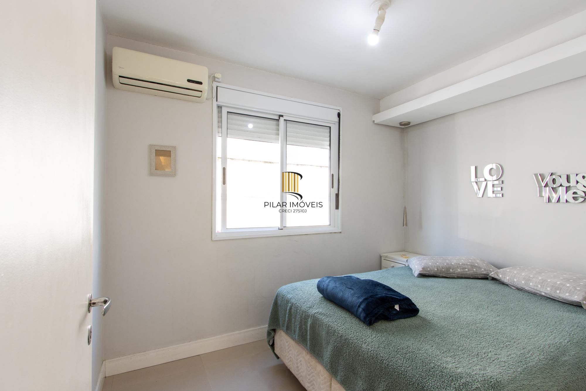 Apartamento 2 dormitórios no bairro Cristal