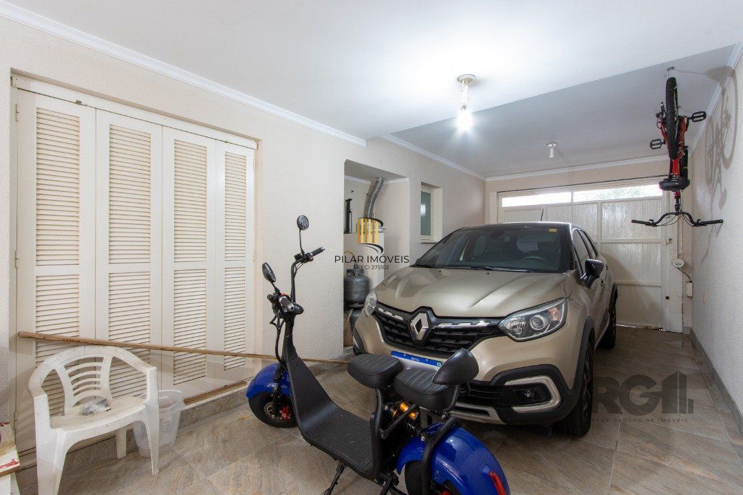 Casa para Venda - 167.4m², 4 dormitórios, sendo 2 suites, Ipanema