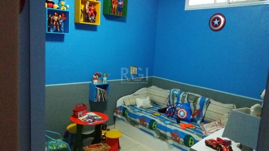 Casa para Venda - 80m², 2 dormitórios, 4 vagas - Lami