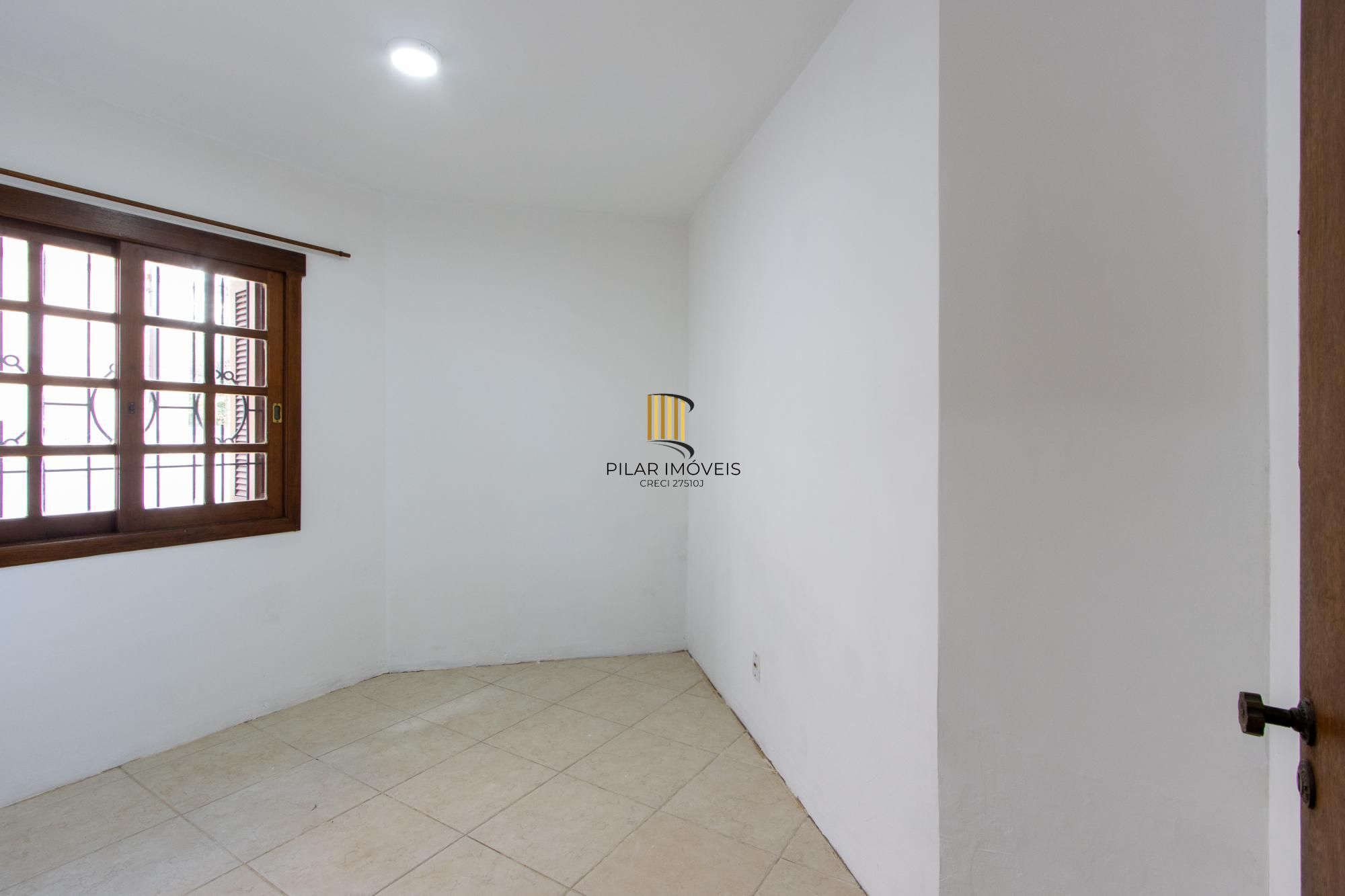 Casa para Venda - 253.35m², 3 dormitórios, sendo 1 suites, 4 vagas - Serraria