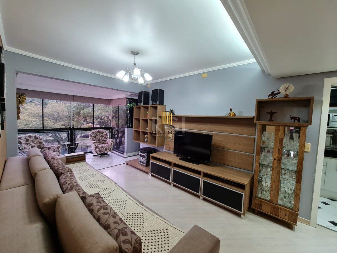 Apartamento para Venda - 94.67m², 3 dormitórios, sendo 1 suites, 1 vaga - Menino Deus