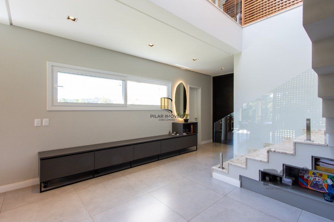Casa de Condomínio 4 dormitórios no bairro Vila Nova