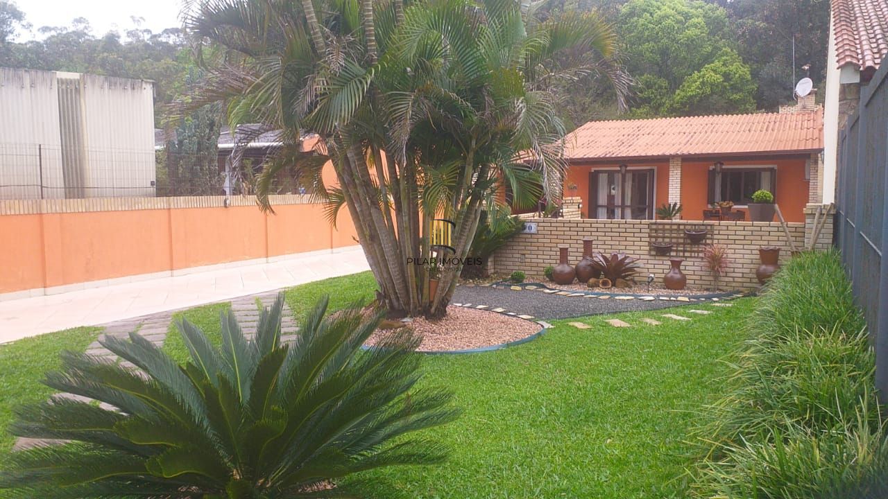 Casa para Venda - 198m², 2 dormitórios, 2 vagas - Belém Novo