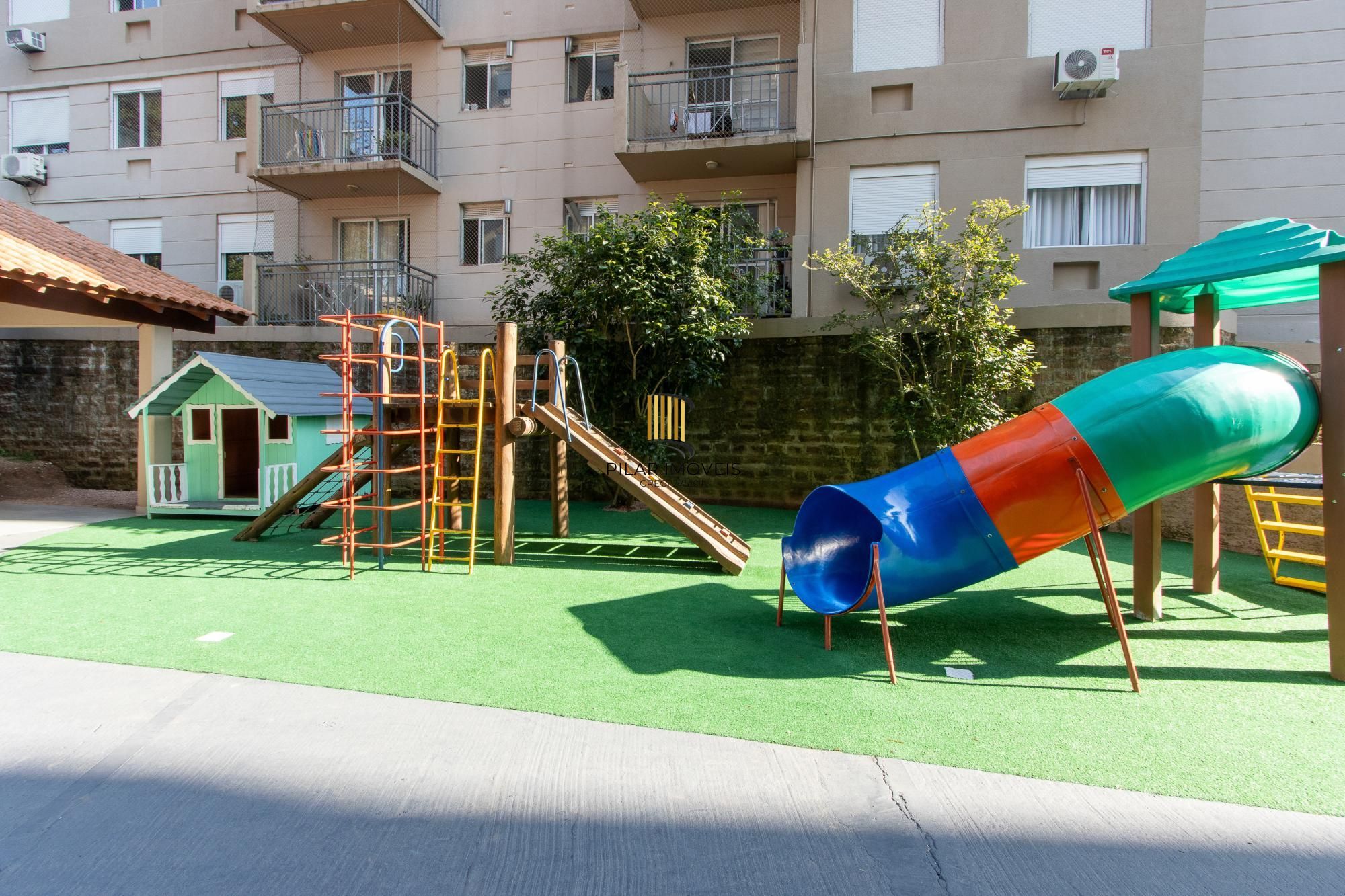 Excelente apartamento de 2 dormitórios na Tristeza- Zona Sul