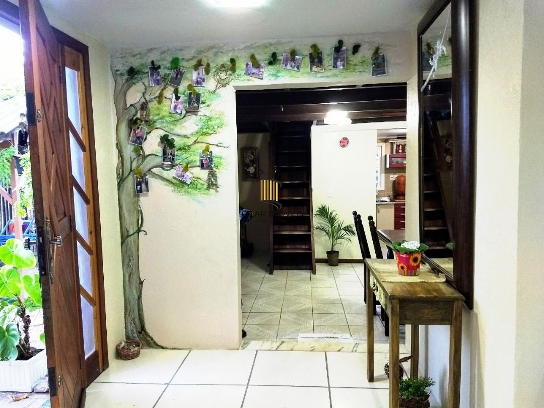 Casa para Venda - 200m², 4 dormitórios, sendo 1 suites, 4 vagas - Ipanema