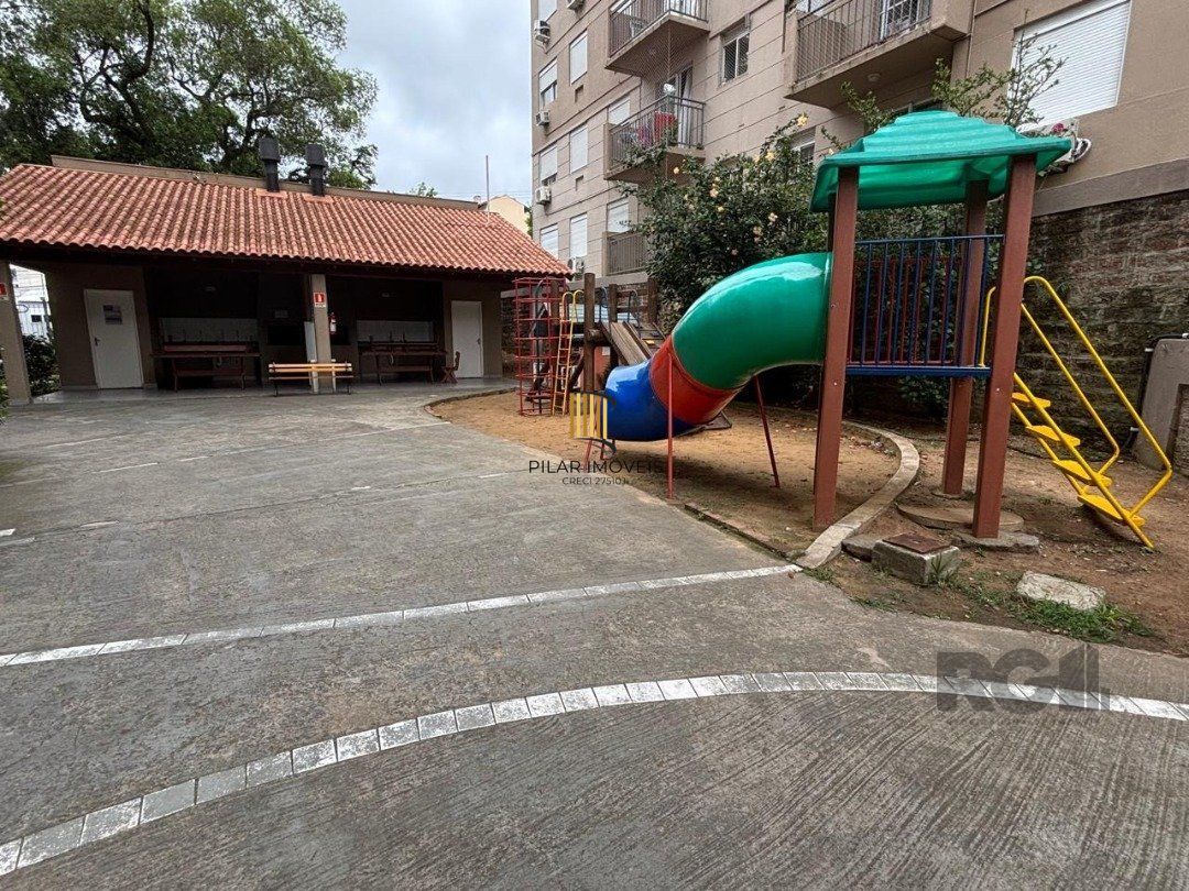 Apartamento 03 Dormitórios em Ótimo Condominio Viver Zona Sul