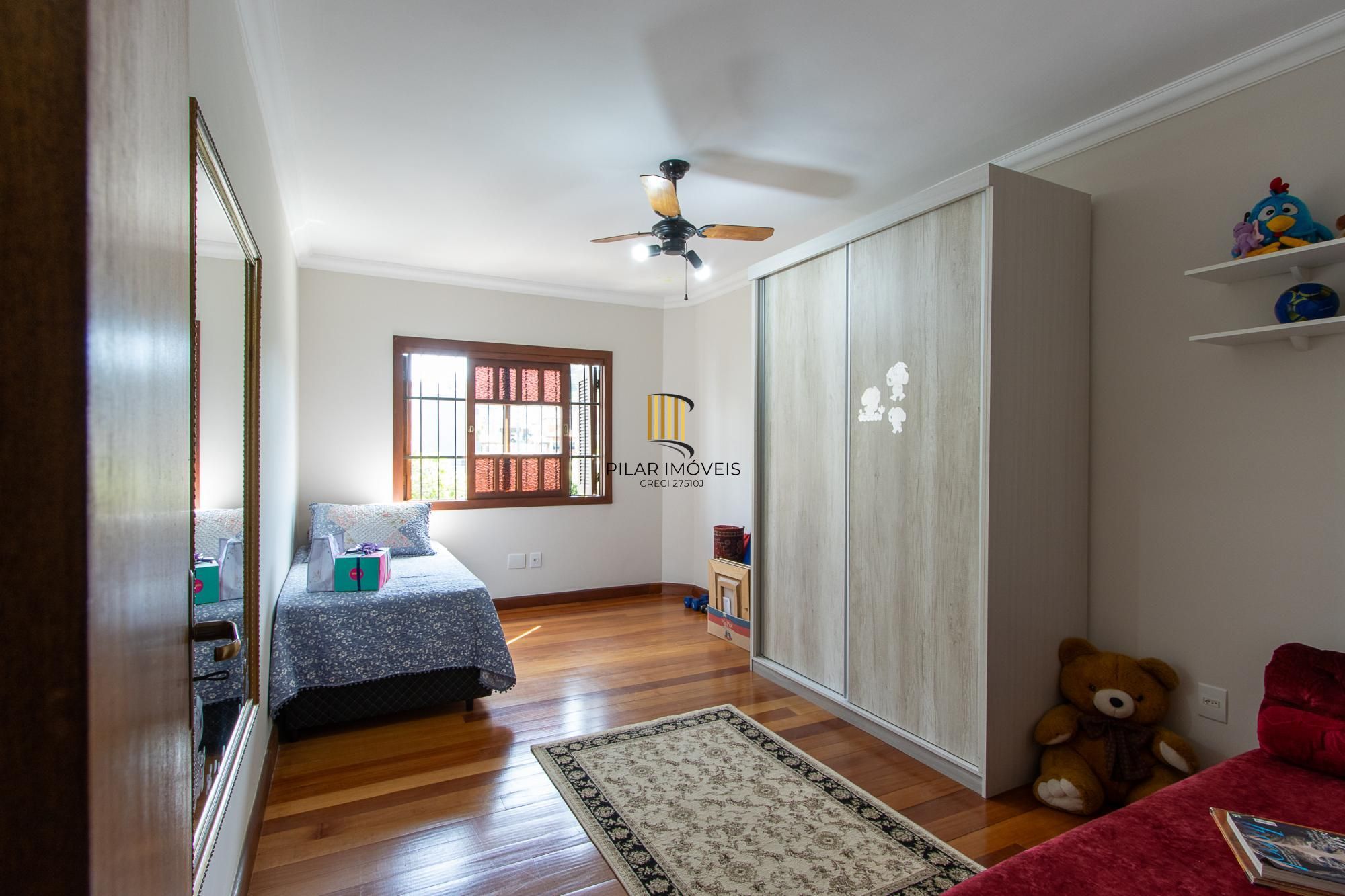 Casa 3 dormitórios com suíte master, terraço e 186m² no Lagos de Nova Ipanema