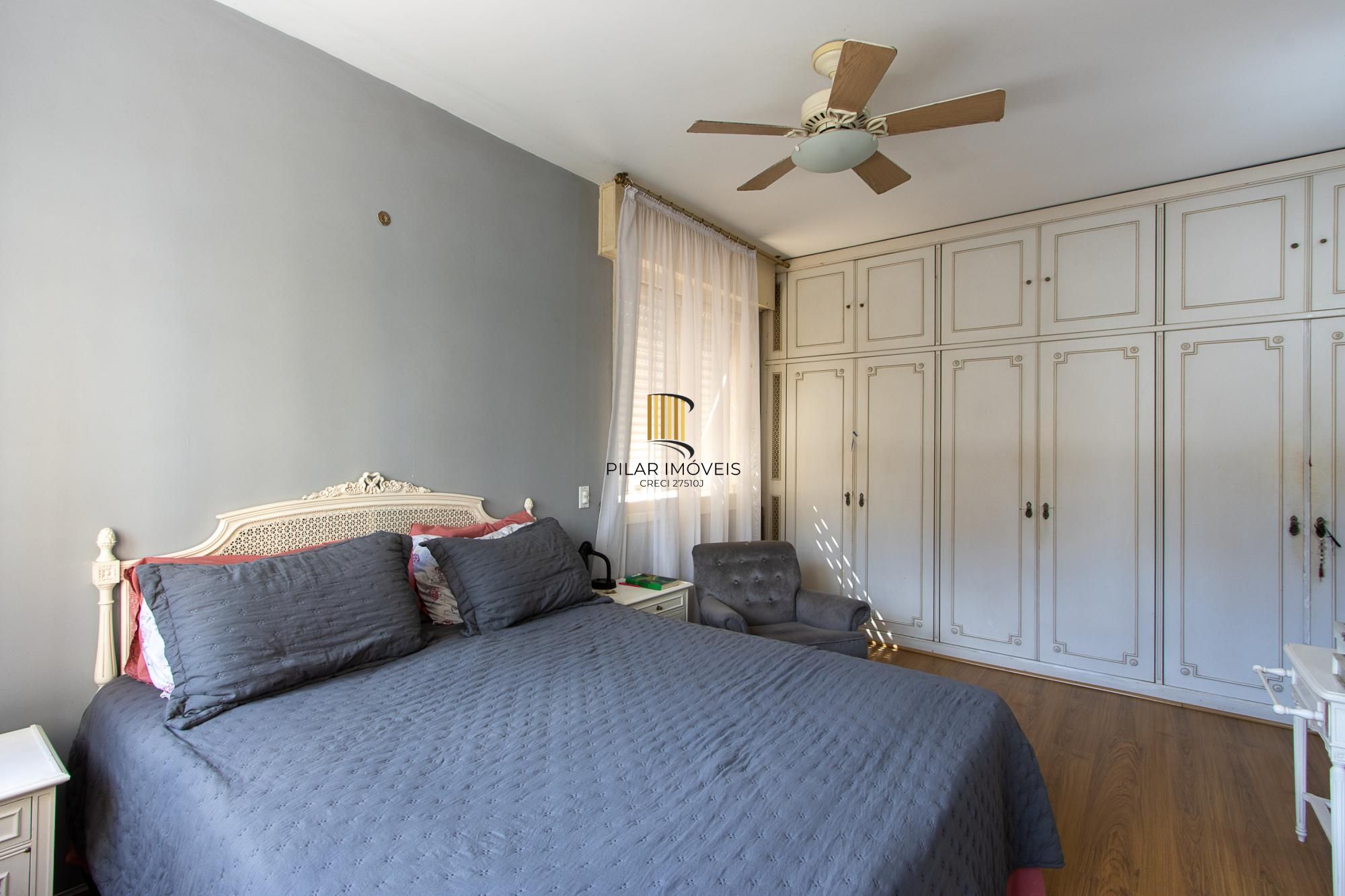 Apartamento 3 dormitorios com 168,65m2 privativos e uma vaga..