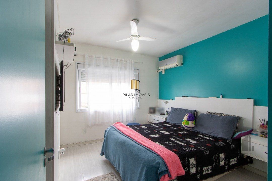 Casa 3 dormitórios no bairro Camaquã
