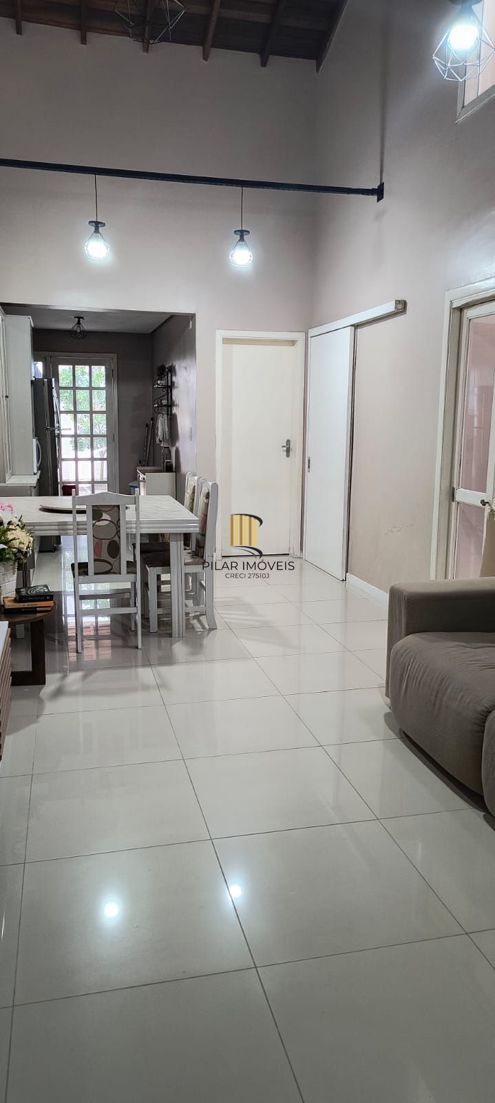 Casa 2 dormitórios no bairro Aberta dos Morros