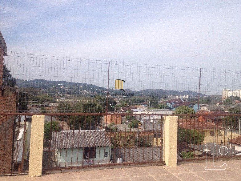 Casa para Venda - 480m², 3 dormitórios, 4 vagas - Camaquã
